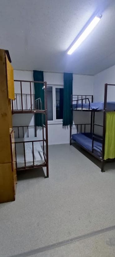 филармонии: Срочно сдается комнаты(койка) для парней. район Бум запад. рядом — 3