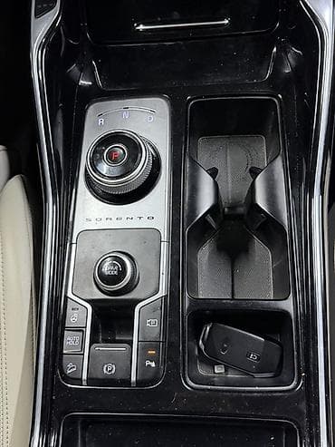 byd e9: Kia Sorento: 2020 г., Гибрид, Кроссовер — 9