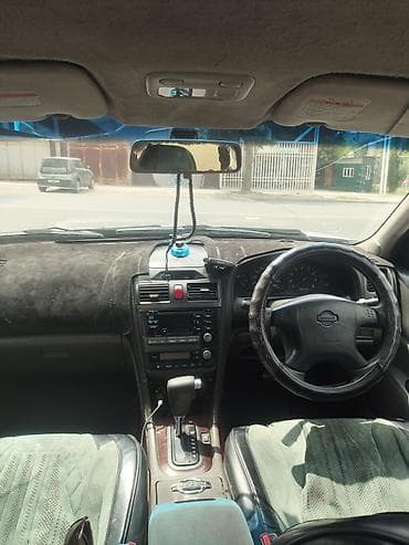 Nissan Cefiro: 2000 г., 2 л, Седан — 10