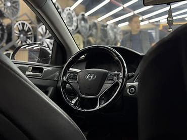 муссо автомобиль: Hyundai Sonata: 2019 г., 2 л, Автомат, Гибрид, Седан — 10