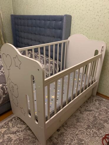 Кровати-машинки: Манеж детский с маятником, состояние 9/10 почти не пользовались, с — 1