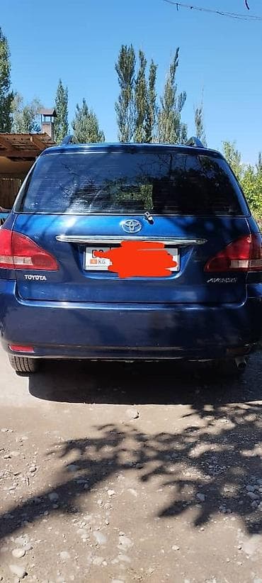 lada 2105: Toyota Avensis Verso: 2003 г., 0.2 л, Автомат, Минивэн — 4