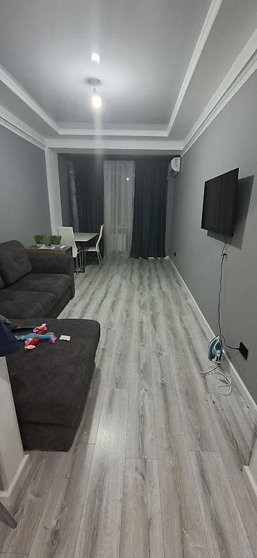 кну: 1 комната, 42 м², Элитка, 9 этаж, Косметический ремонт — 10