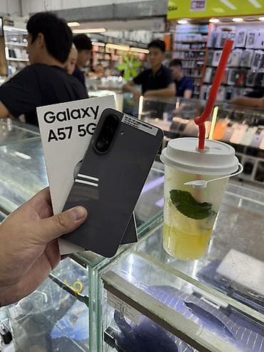 iphone pro max: Samsung Galaxy A57 5G (SM-A57) — смартфон с поддержкой сетей 5-го — 1