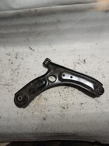step 2: Передний левый рычаг Kia Оригинал — 1