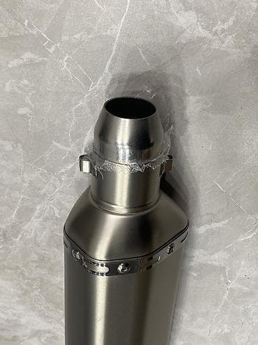 выхлоп для мотоцикла: Akrapovic 570 mm Новый в коробке Колено, болты, флейта и колено все — 3