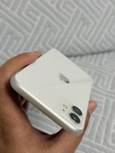 i3 9: IPhone 11, Б/у, 64 ГБ, Белый, Защитное стекло, Чехол, 75 % — 7