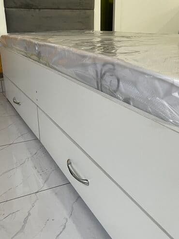 двухъярусный кровать для взрослых: Односпальная кровать Цена: 11000 При покупке сразу двух цена по 10000 — 2