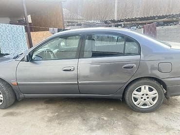некия 2: Toyota Avensis: 2002 г., 1.6 л, Ручные — 3