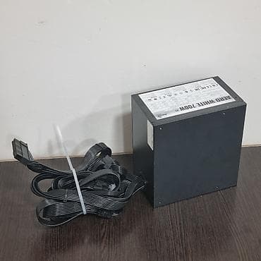 блоки питания aerocool: Блок питания, Новый, 700 Вт, 80 Plus, 700 Вт — 2