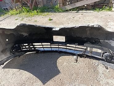 raf simons: Бампер Toyota, Б/у, Оригинал — 2