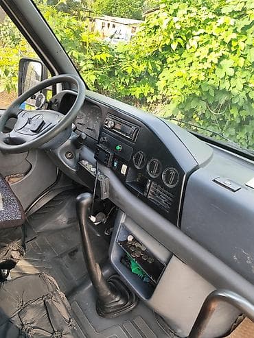 Транспорт: Mercedes-Benz Спринтер: 1999 г., 2.9 л, Механика, Дизель, Бус — 2