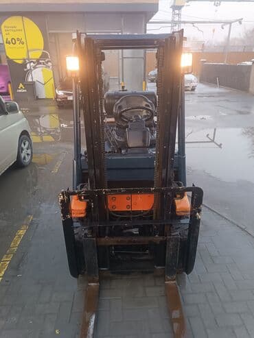 тойота 65: Погрузчик, Toyota, 2004 г., Колесный, Вилочный — 7