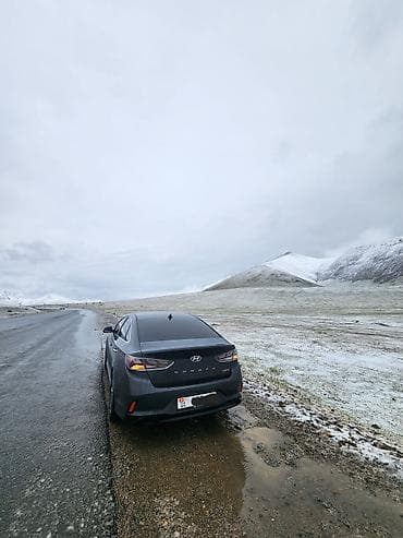 forester 2022: Hyundai Sonata: 2018 г., 2 л, Автомат, Гибрид, Седан — 3