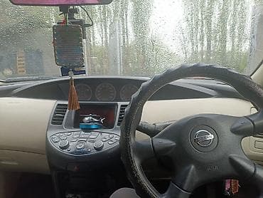 мерс 200 с: Ниссан примера Седан белого цвета, 4 двери. Кузов с плавной линией — 5