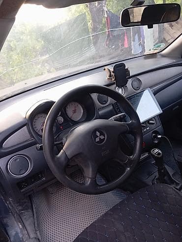 crv 5: Mitsubishi Outlander: 2003 г., Механика, Бензин, Кроссовер — 1