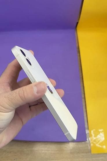 iphone icloud: IPhone 12, Б/у, 256 ГБ, Белый, 75 % — 3