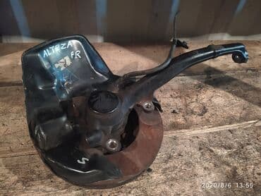 автозапчасти рядом: Toyota Altezza Цапфа, Тойота Альтеза цапфа Поворотный кулак в сборе — 1