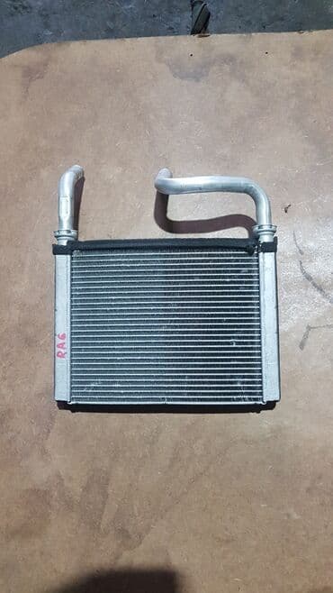 меняю доплатой мне: Масляный радиатор Honda 2000 г., Б/у, Оригинал, Япония — 5