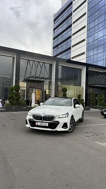 Продажа авто: BMW 5 series: 2023 г., 2 л, Робот, Бензин, Седан — 1