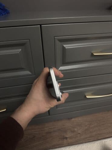 Техника для кухни: IPhone 16 Pro Max, Б/у, 256 ГБ, White Titanium, 98 % — 8