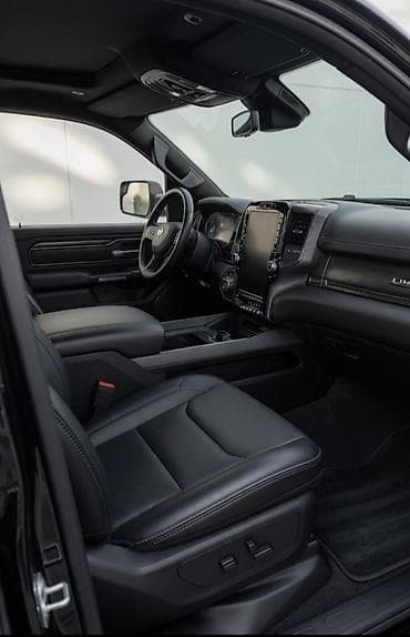 su 7: Dodge Ram 1500: 2021 г., 5.7 л, Автомат, Бензин, Пикап — 4