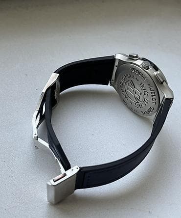 Аксессуарлар: Часы Hublot Classic Fusion Quartz - Корпус: стальной, сатинированная — 2