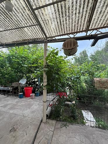 комм: 🏠 Продаётся добротный кирпичный дом в центре с. Беловодское по — 7