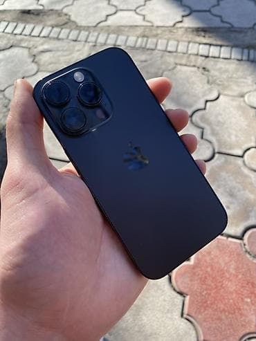 aiphone 11 pro: IPhone 14 Pro, Б/у, 256 ГБ, Black Titanium, Зарядное устройство, Защитное стекло, 77 % — 2