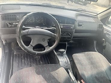 гольф 5 универсал: Volkswagen Golf: 1994 г., 1.8 л, Автомат, Бензин, Универсал — 9