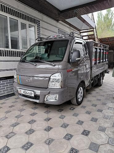 porter 2018: Легкий грузовик, Hyundai, Стандарт, До 1 т — 2