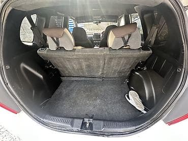 Продажа авто: Honda Fit: 2002 г., 1.3 л, Вариатор, Бензин, Хэтчбэк — 7