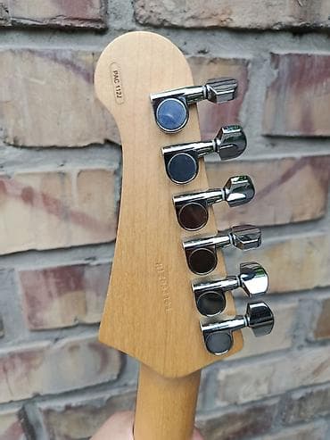 Гитары: Продам комплект: электрогитара Yamaha Pacifica 112J + комбик Ibanez — 5