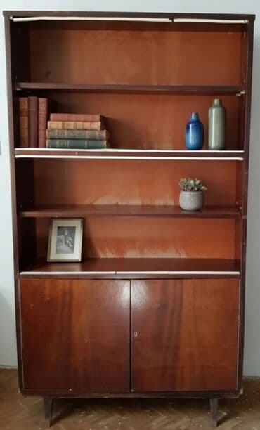 требуется мебельный цех: Книжный шкаф, Б/у, Дерево — 2