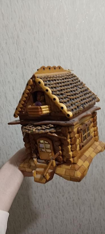 деревяная: Деревянная шкатулка «Русская избушка» - Ручная работа из дерева — 1