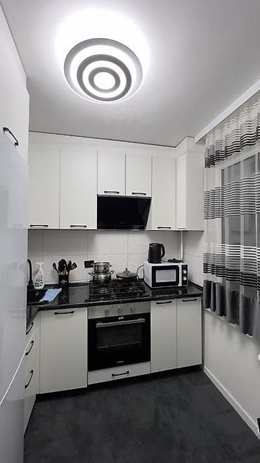 сдаю помещение салон красоты: 3 комнаты, С мебелью полностью — 4