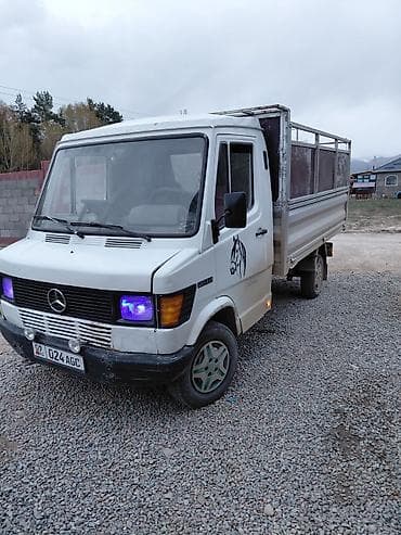 motor cycle: Легкий грузовик, Mercedes-Benz, Стандарт, 3 т — 7