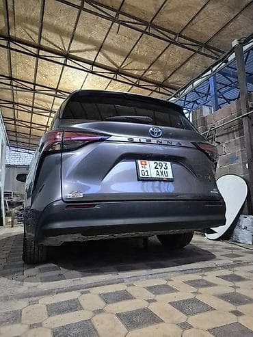 prius plus: Toyota Sienna: 2021 г., Гибрид, Минивэн — 8