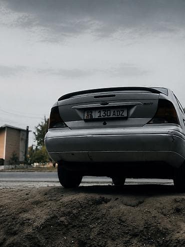 ssanyong musso: Ford Focus: 2004 г., 2 л, Хэтчбэк — 2