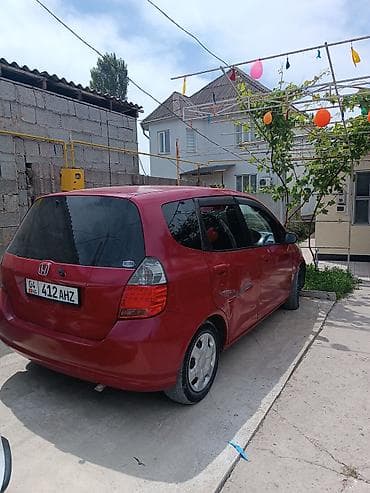 Продажа авто: Honda Fit: 2004 г., 1.5 л, Вариатор, Хэтчбэк — 3