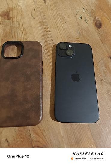 IPhone 15, Б/у, 128 ГБ, Черный, Чехол, 90 %