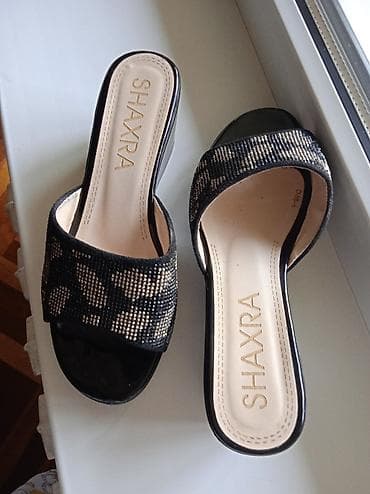 Спецодежда: Продаю‼️Размер 36. Состояние отличное. Цена 1300 сом — 2