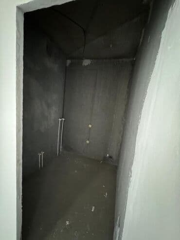 1 комнатная квартира жибек жолу: 1 бөлмө, 53 м², Элитка, 3 кабат, ПСО (өзү оңдоп түзөтүп бүтүү үчүн) — 8