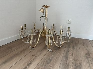 Классическая потолочная люстра в стиле модерн/классик