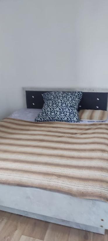 Кыймылсыз мүлк: 2 бөлмө, Менчик ээси, Толугу менен эмереги бар — 4