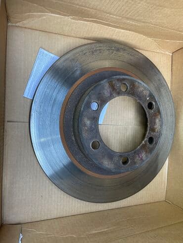 ценник на монеты: Комплект тормозных дисков Toyota 2008 г., Б/у, Оригинал, Япония — 1