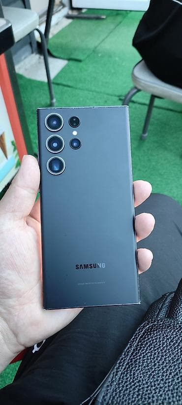 24 дюймовый монитор: Samsung Galaxy S23 Ultra, 256 ГБ, цвет - Черный — 7