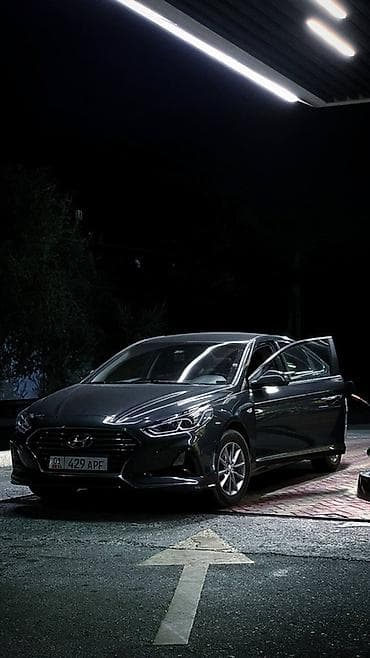 Hyundai Sonata: 2018 г., 2 л, Автомат, Бензин, Седан