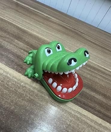 блярдный ки: Настольная игра «Крокодильчик-дантист» (Crocodile Dentist) - Яркая — 1