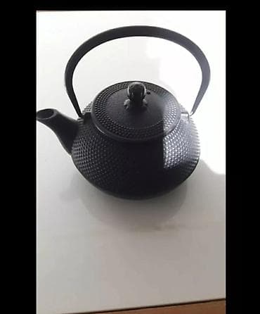 Супницачашки,вилки,ножи,Шейкер,чайник чугун,молочница,и.т.далее